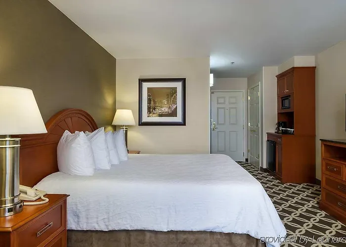 Hilton Garden Hotel Evanston