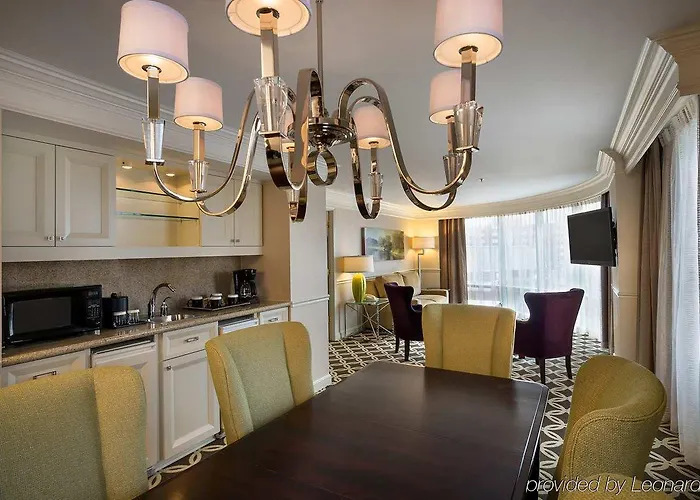 Hotel Hilton Garden 3*
